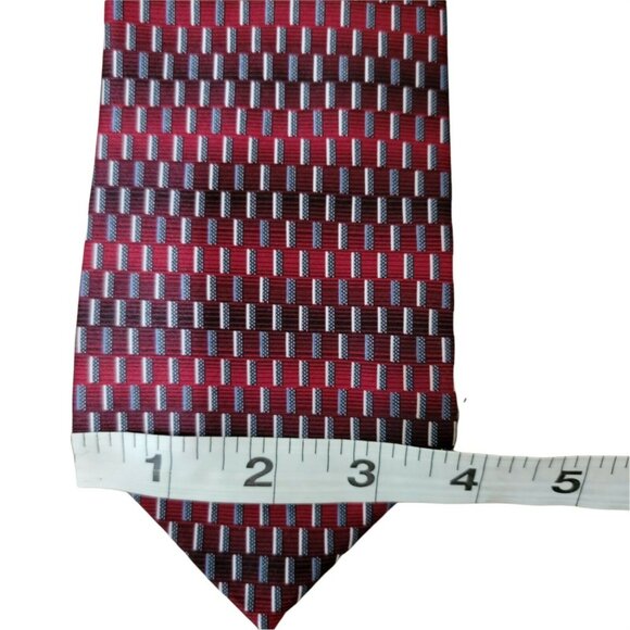 Van Heusen Silk Tie Red Gradient Striped Mens Necktie Business Evening Menswear - Picture 4 of 5